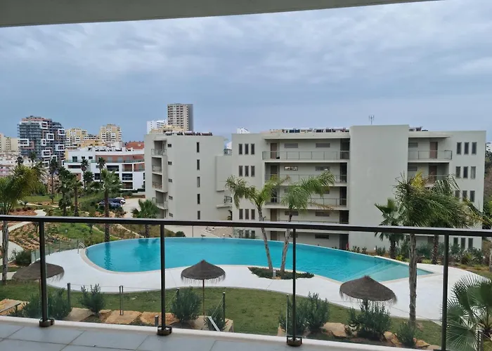 Celeste @ Oasis Mar